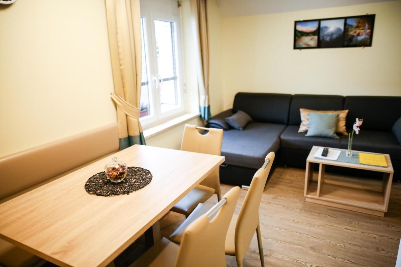 Guest House Vila Moj Mir Ratece ภายนอก รูปภาพ